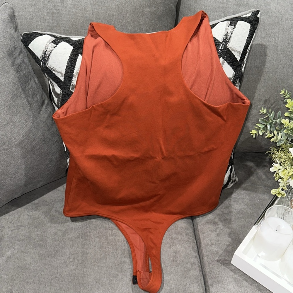 Bebe orange bodysuit size L - Picture 3 of 3
